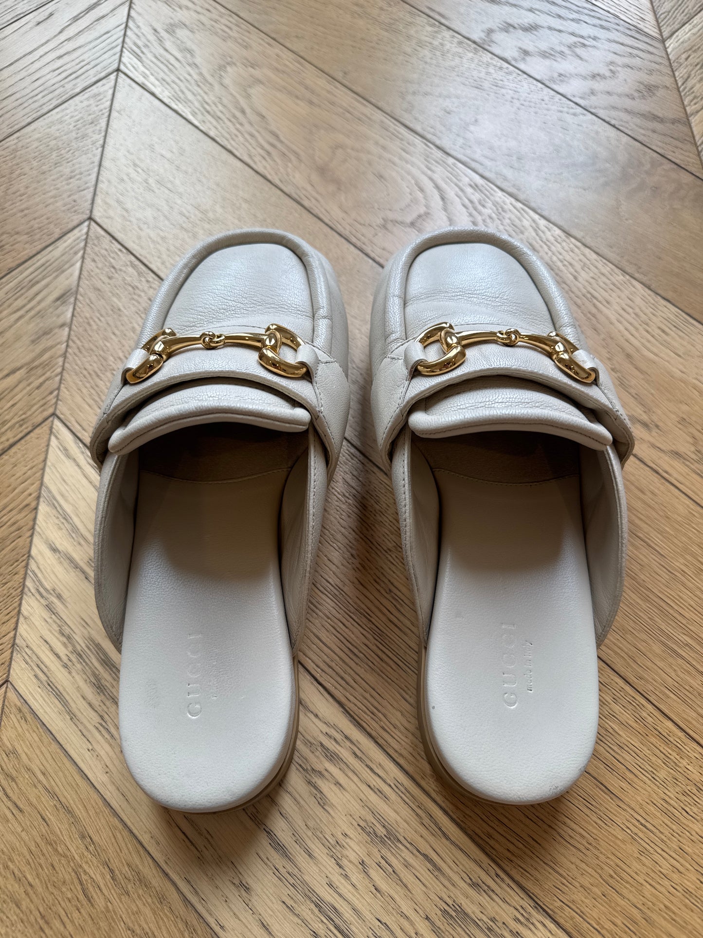 Gucci Mules, 38