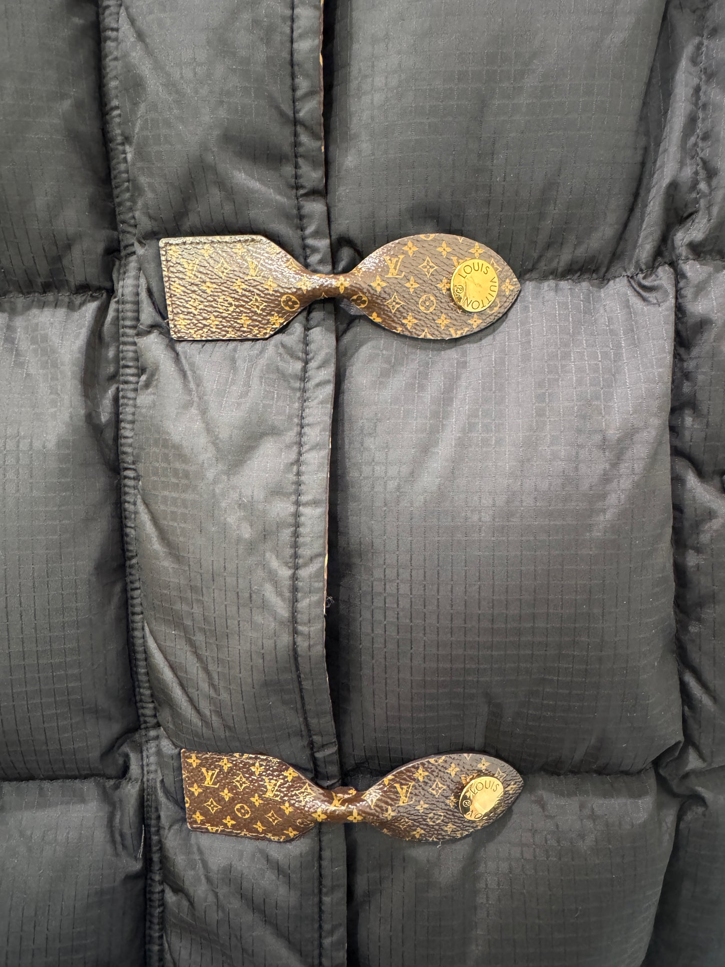 Louis Vuitton monogram pillow puffer, 36