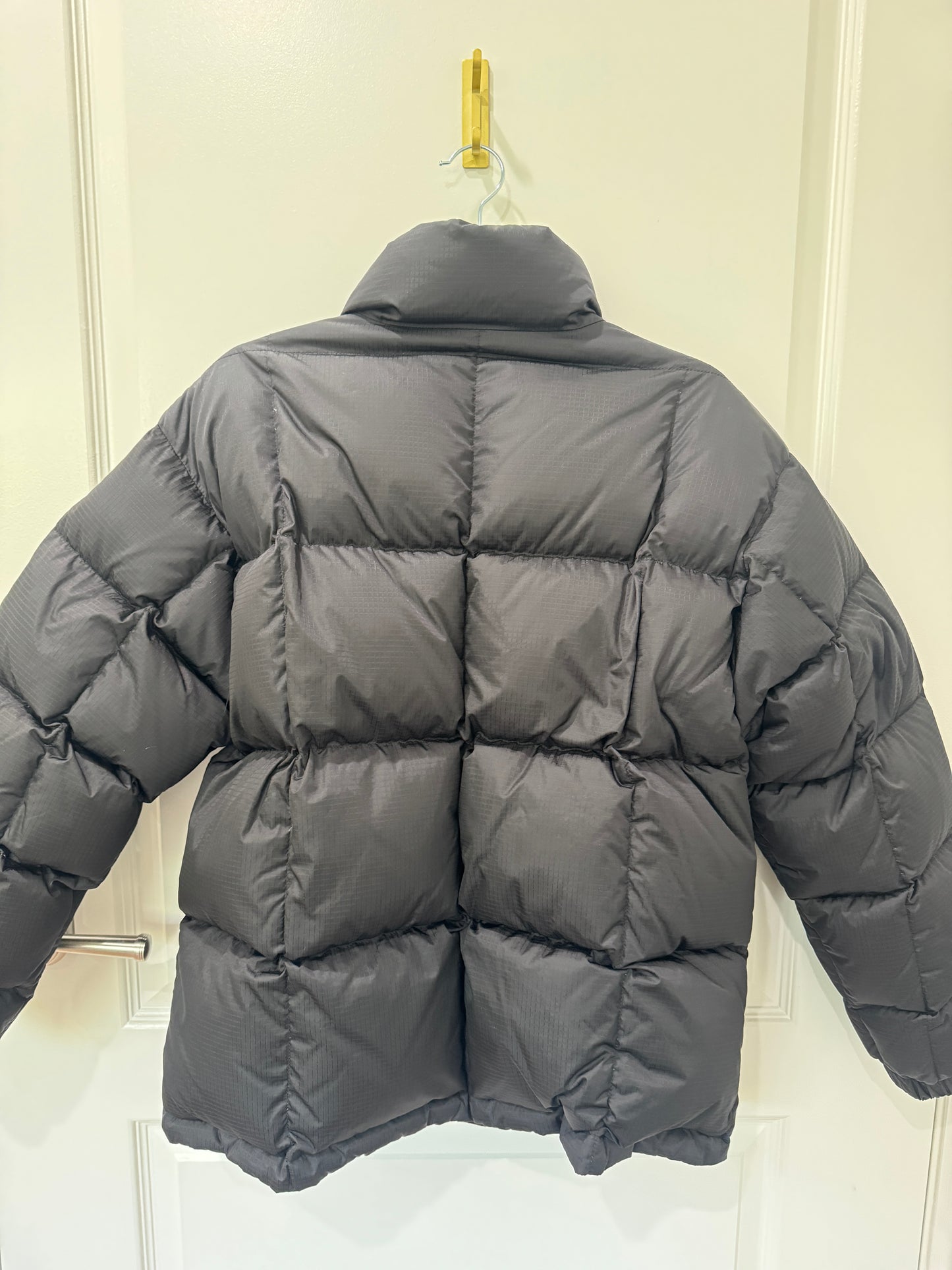 Louis Vuitton monogram pillow puffer, 36