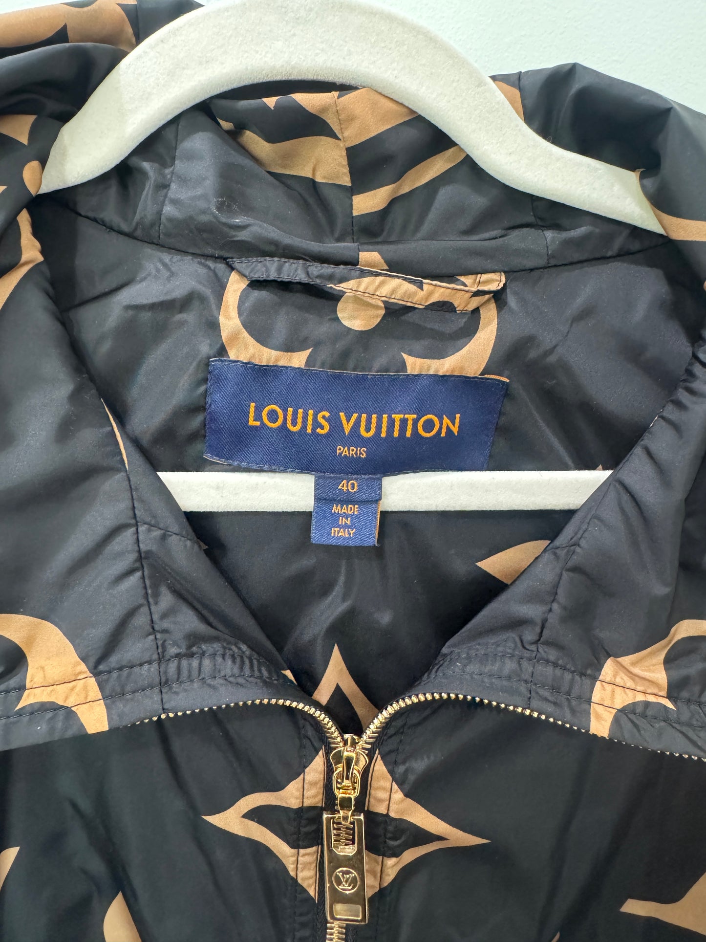 Louis Vuitton windbreaker, 40