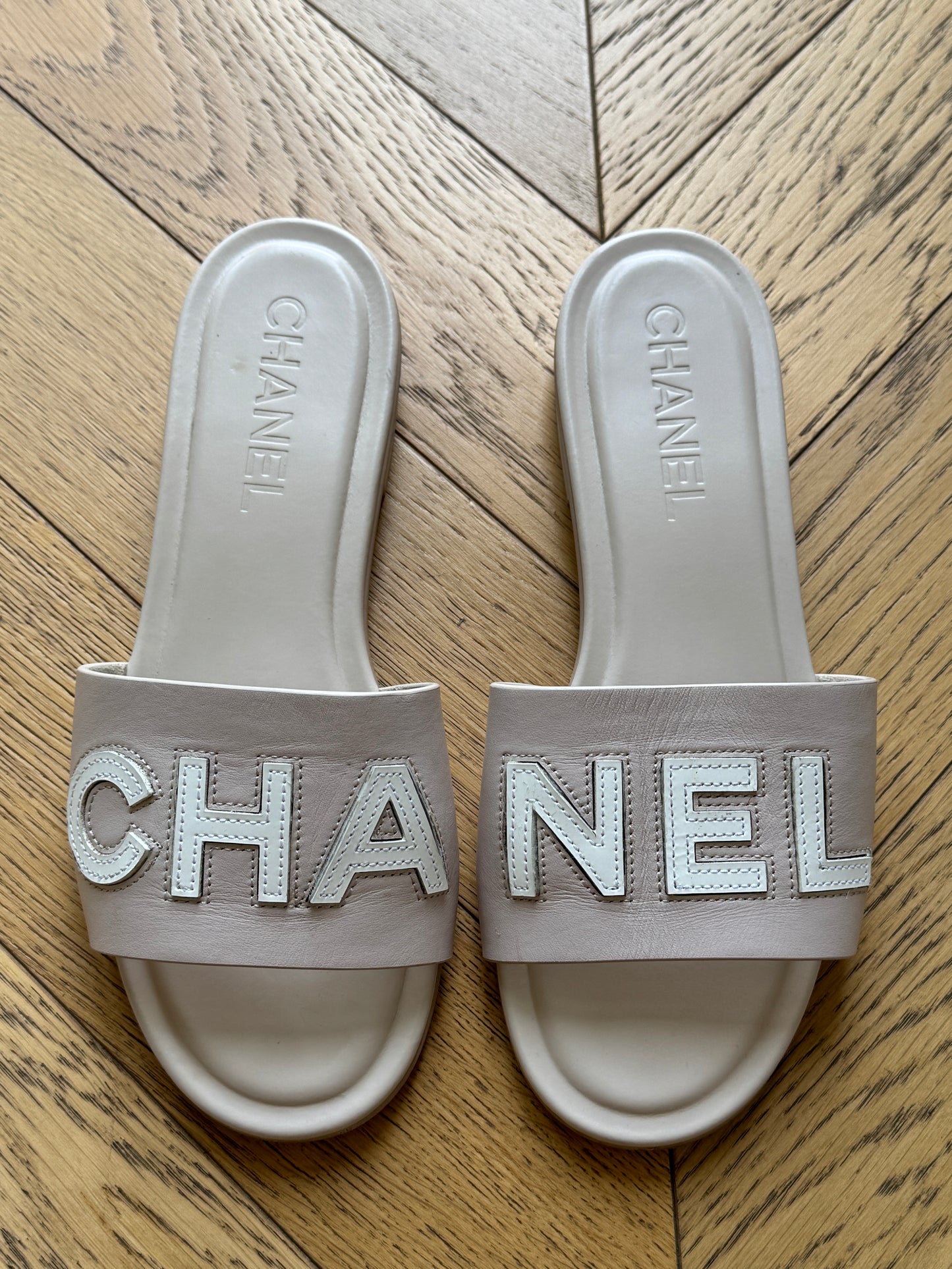 Chanel sandals, 38.5