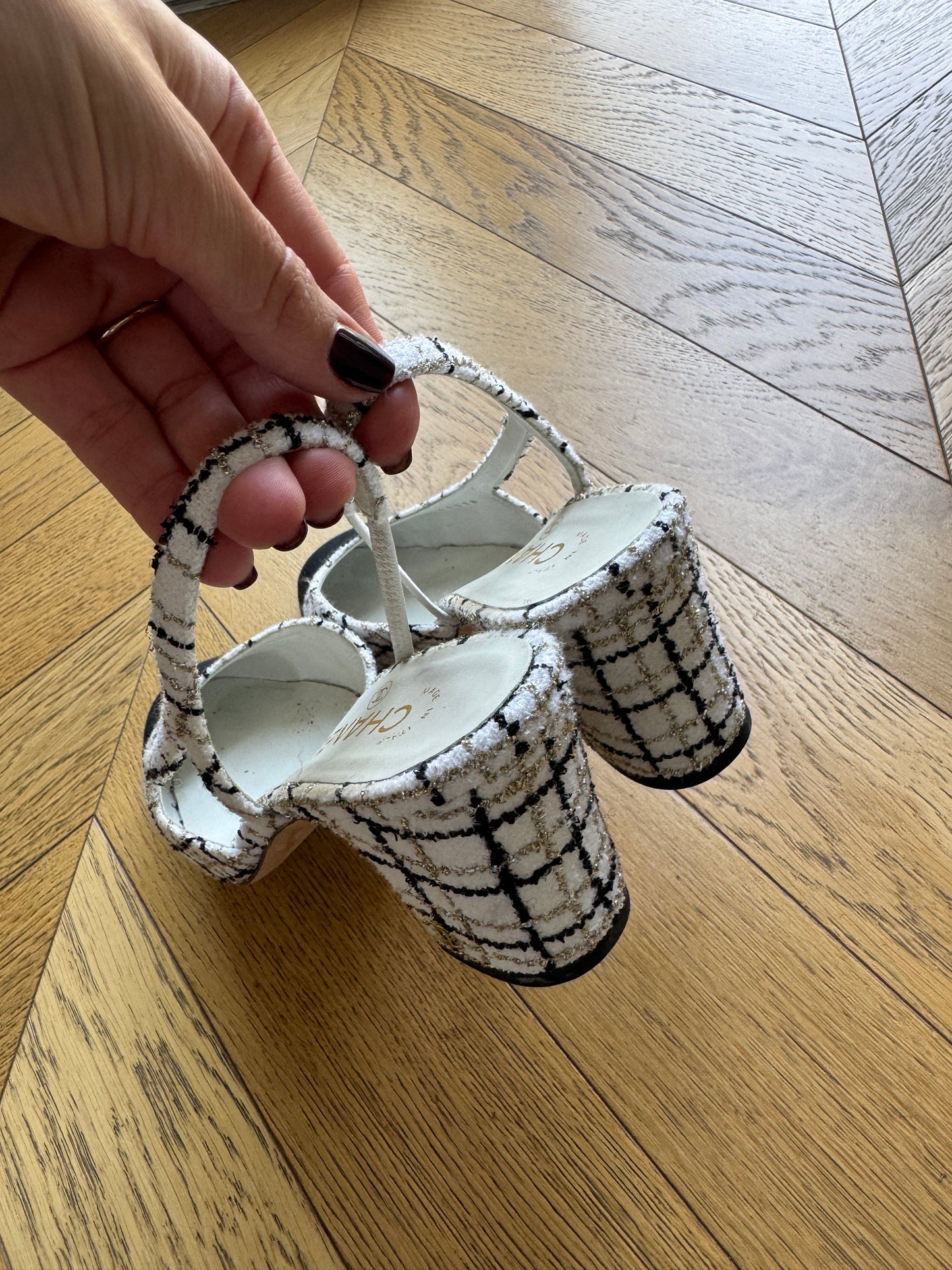 Chanel Slingback, 39