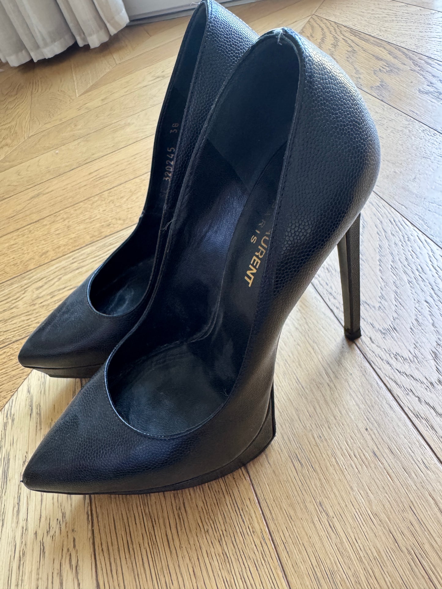 Saint Laurent Pumps, 38