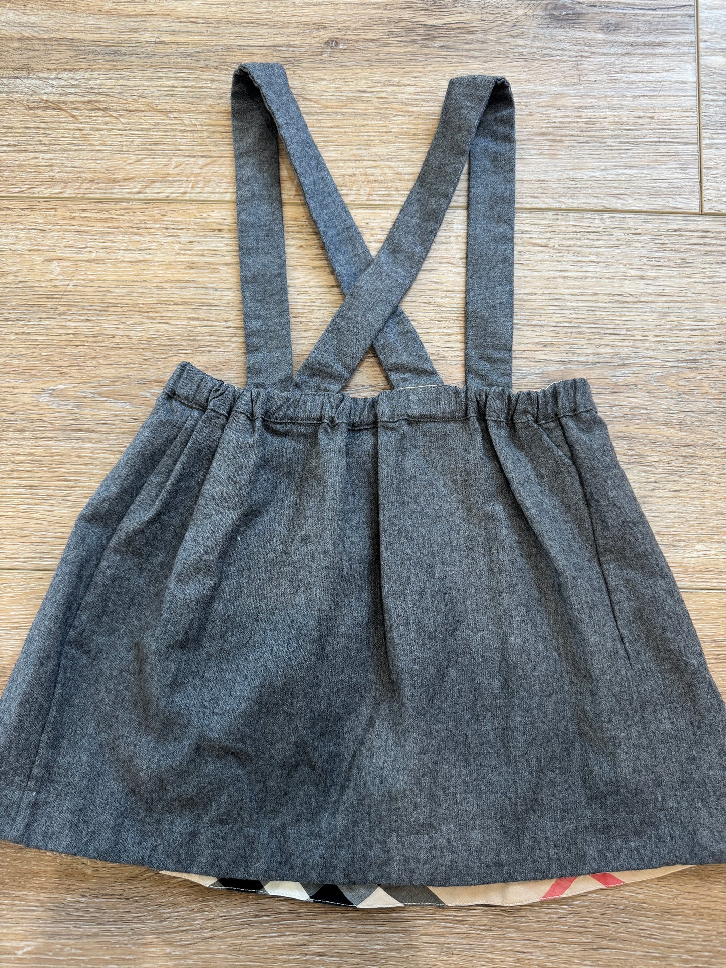 Kids Burberry wool skirt, 2yr