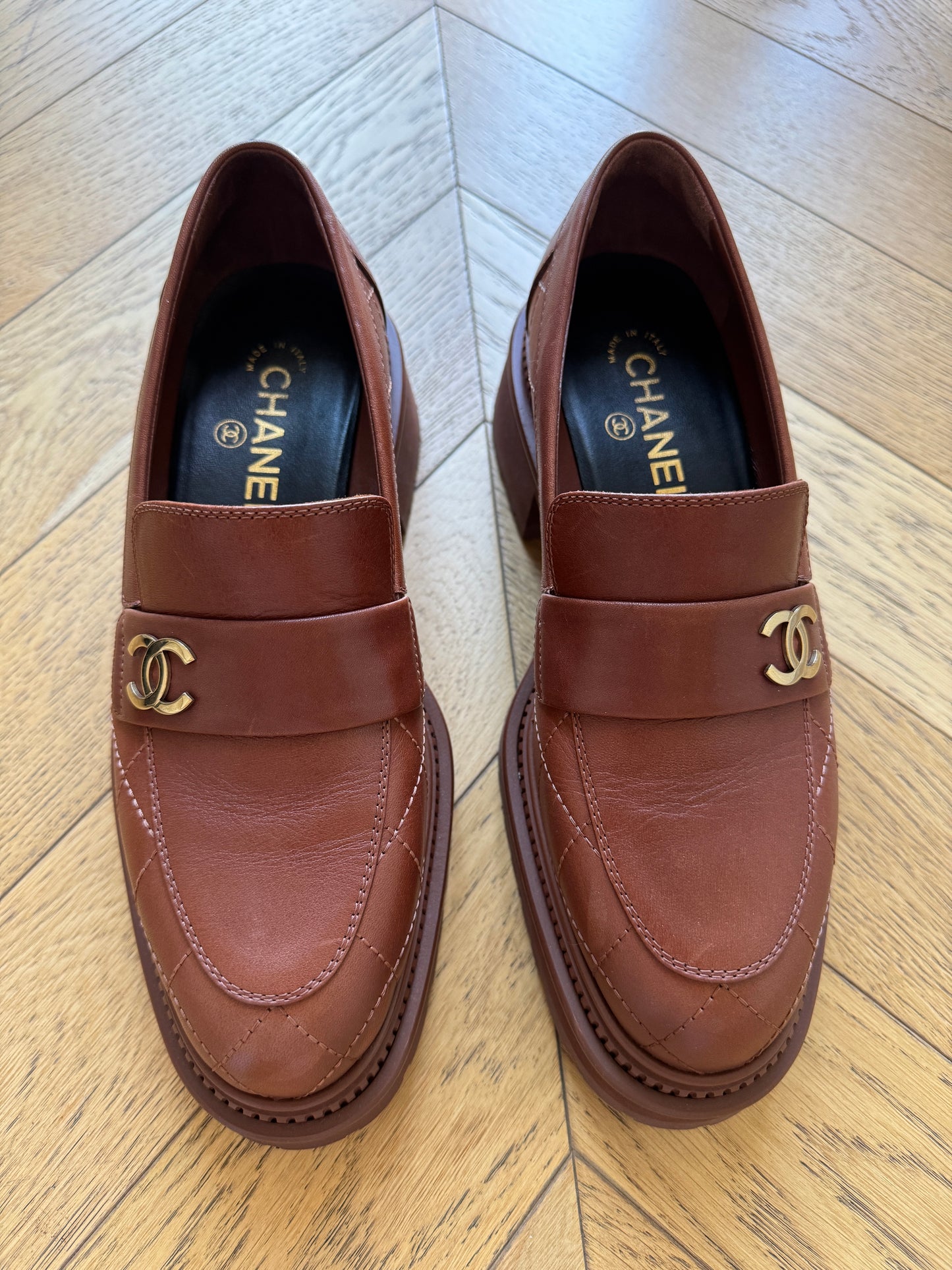 Chanel loafers 38.5