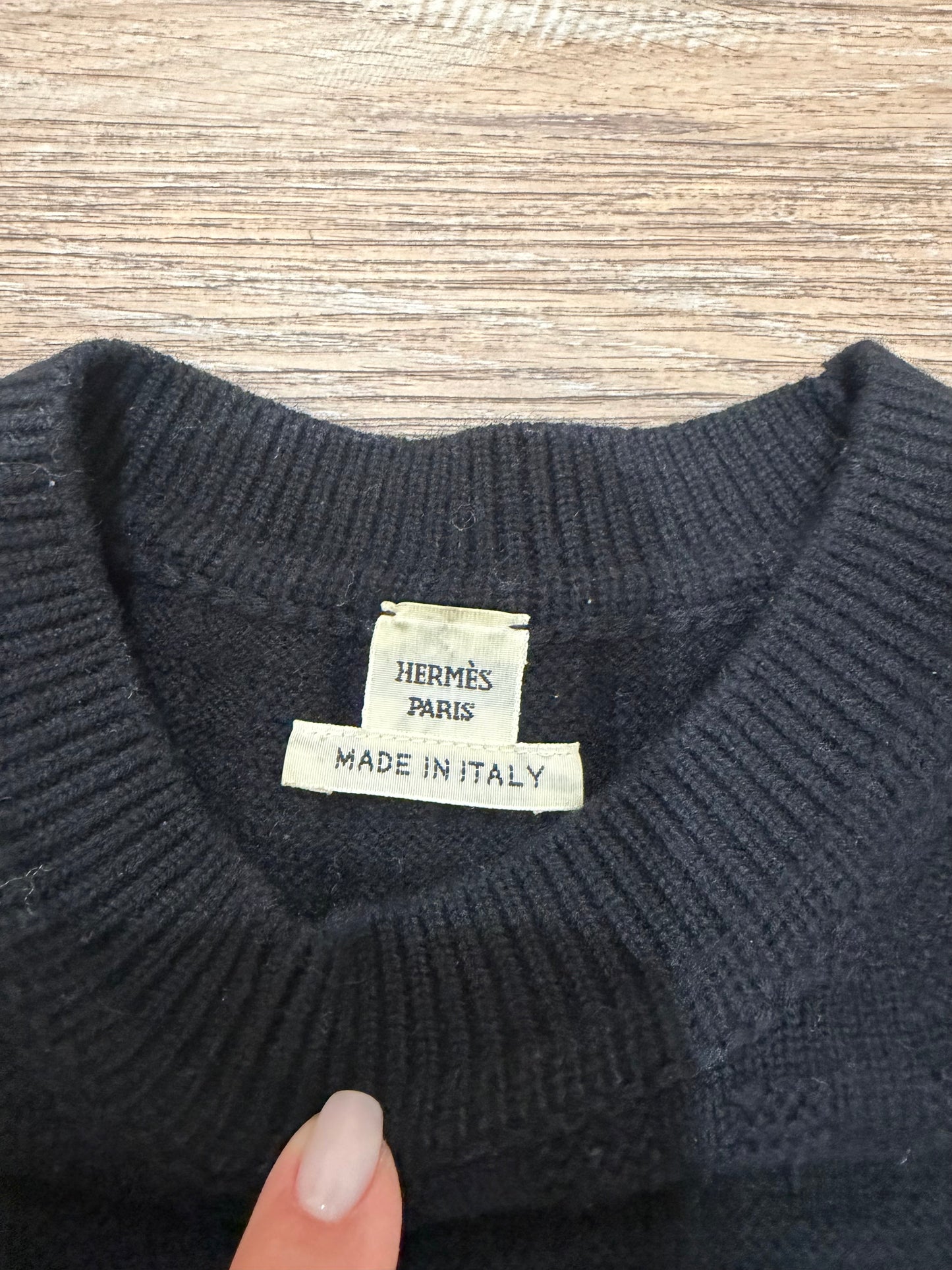 Hermes sweater, 38