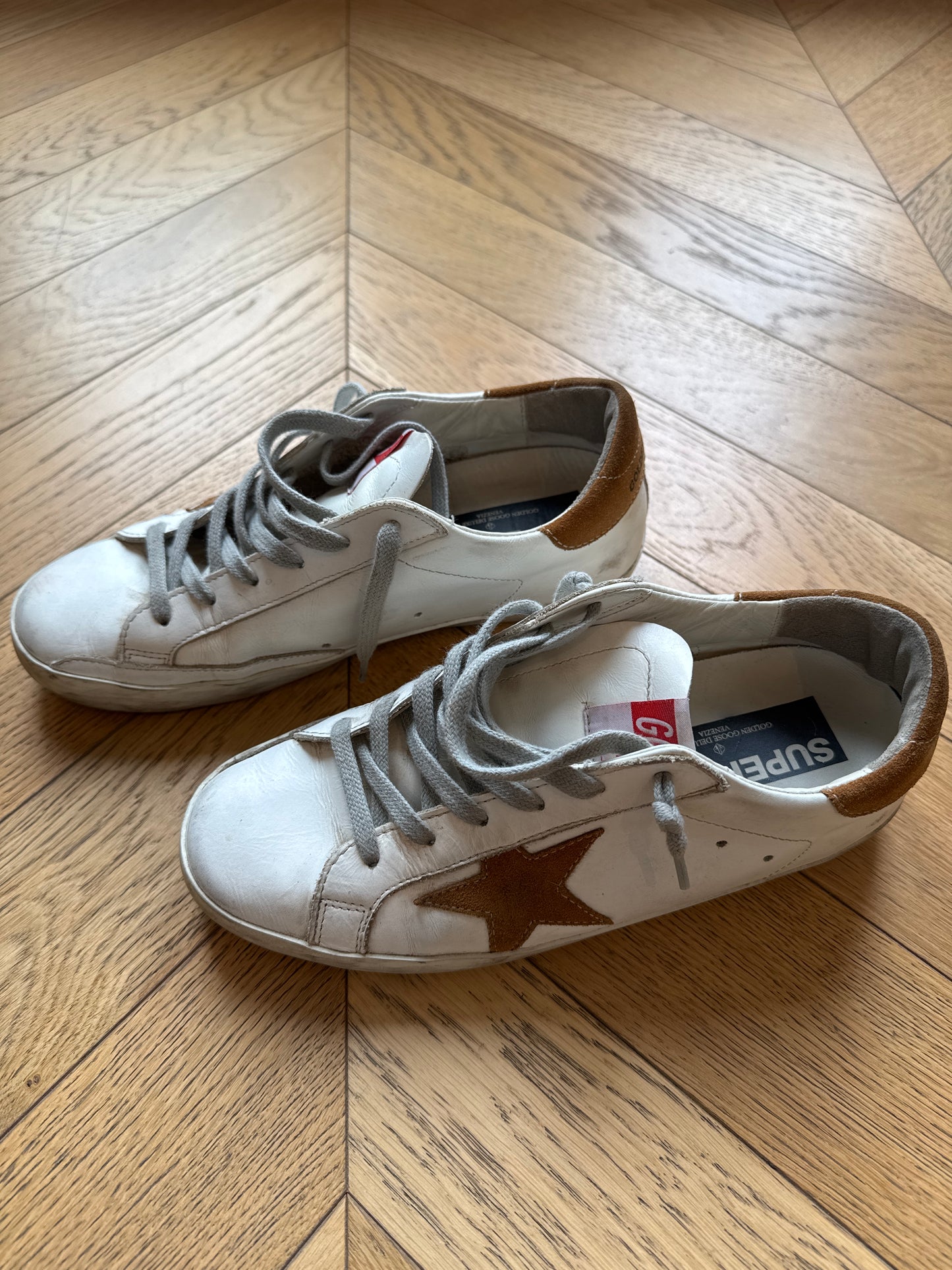 Golden goose, 38