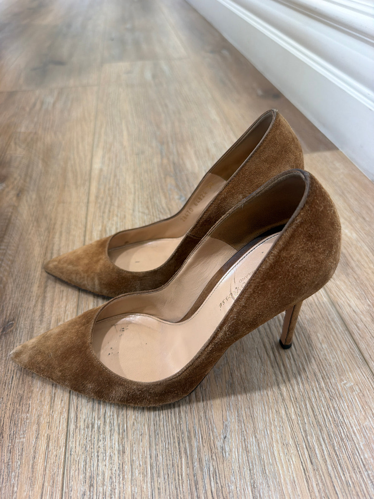 Gianvito Rossi 110mm pump, 38