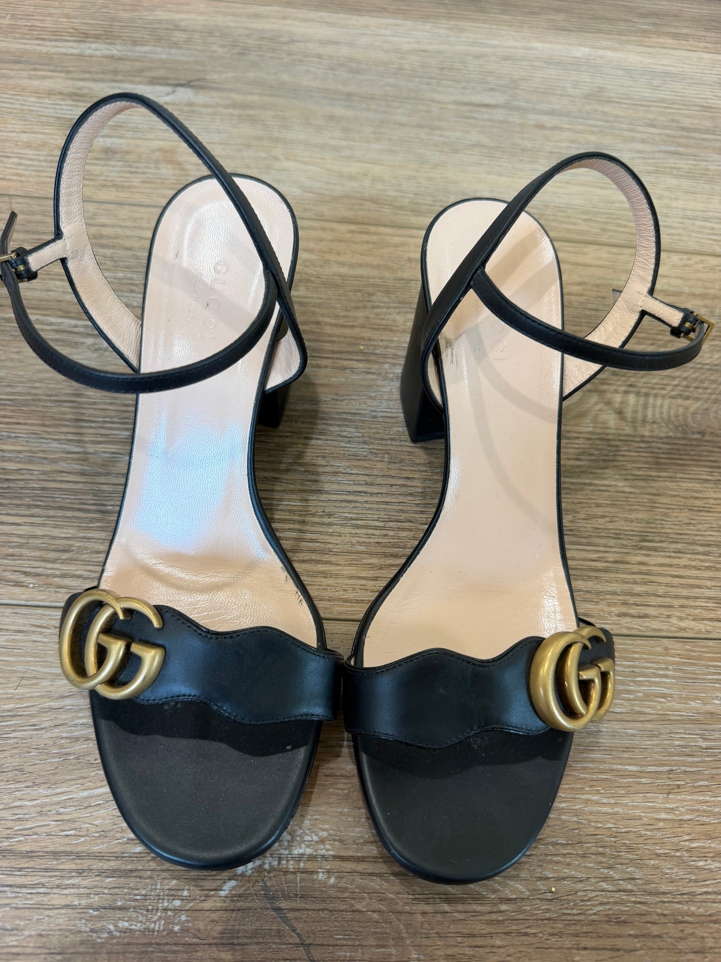 Gucci Sandals, 38
