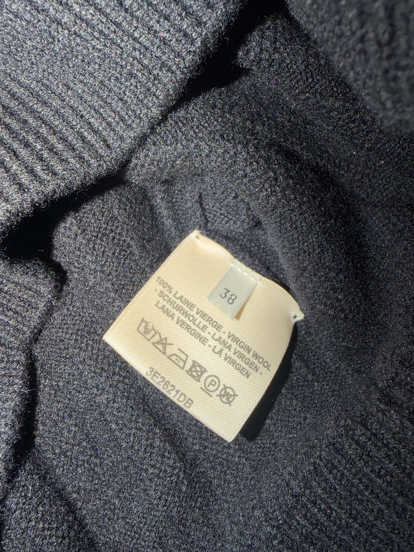 Hermes sweater, 38