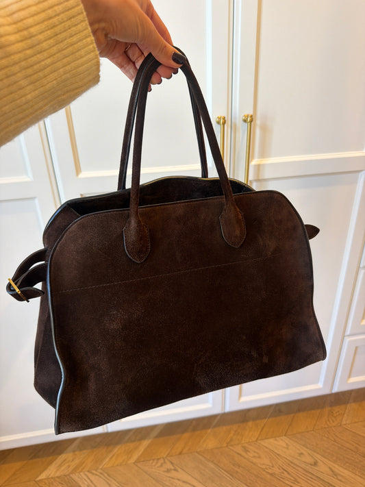 Margaux 15 Suede cacao