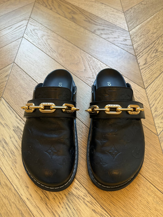 Louis Vuitton Clog, 38