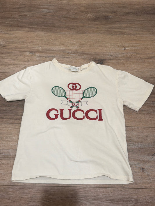 Gucci children’s T-shirt, 10
