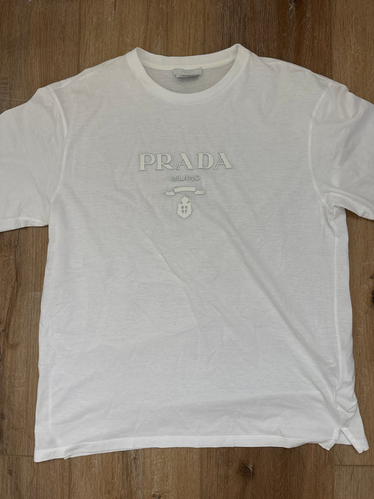 Men’s Prada T-Shirt, L