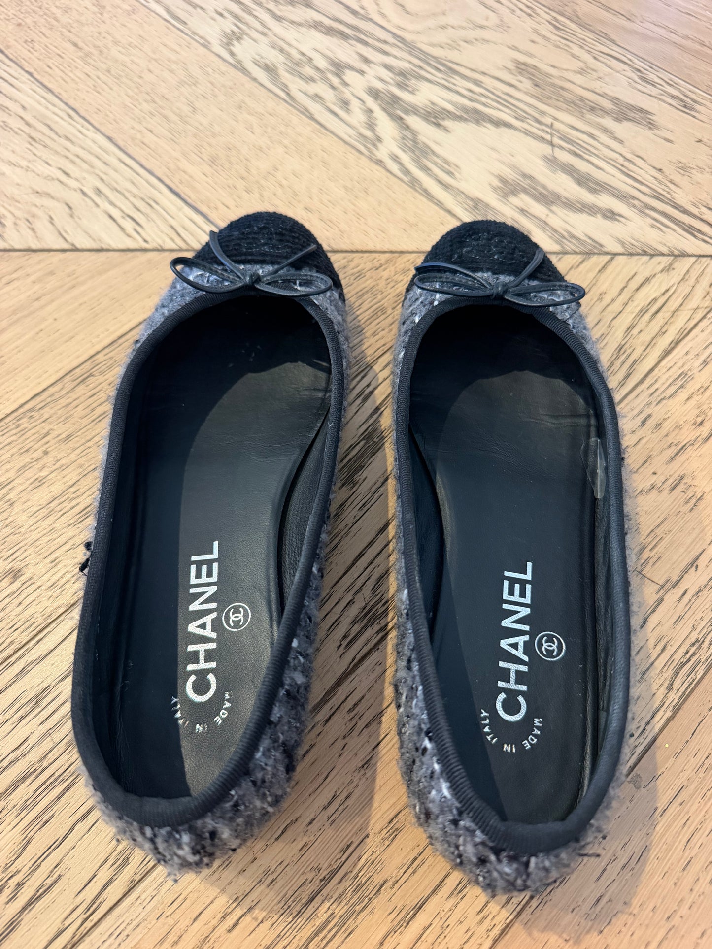 Chanel ballet flats, 39