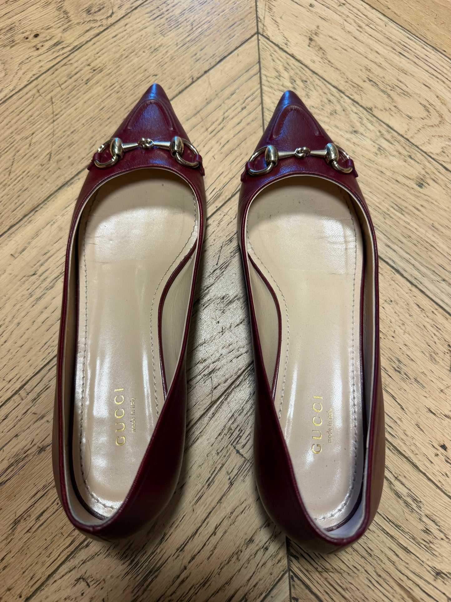 Gucci 38.5