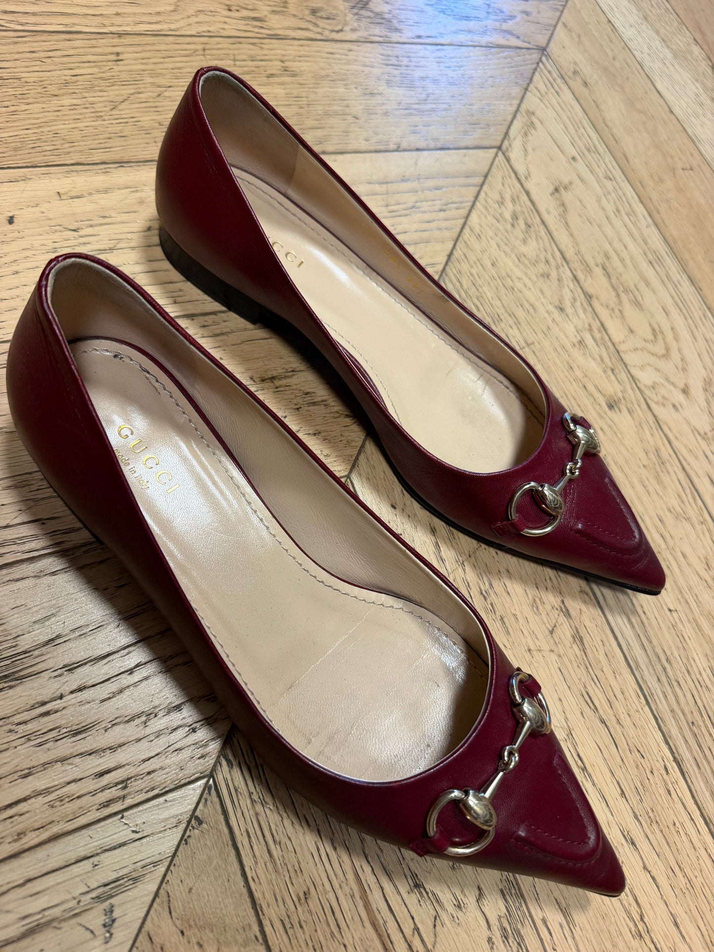 Gucci 38.5