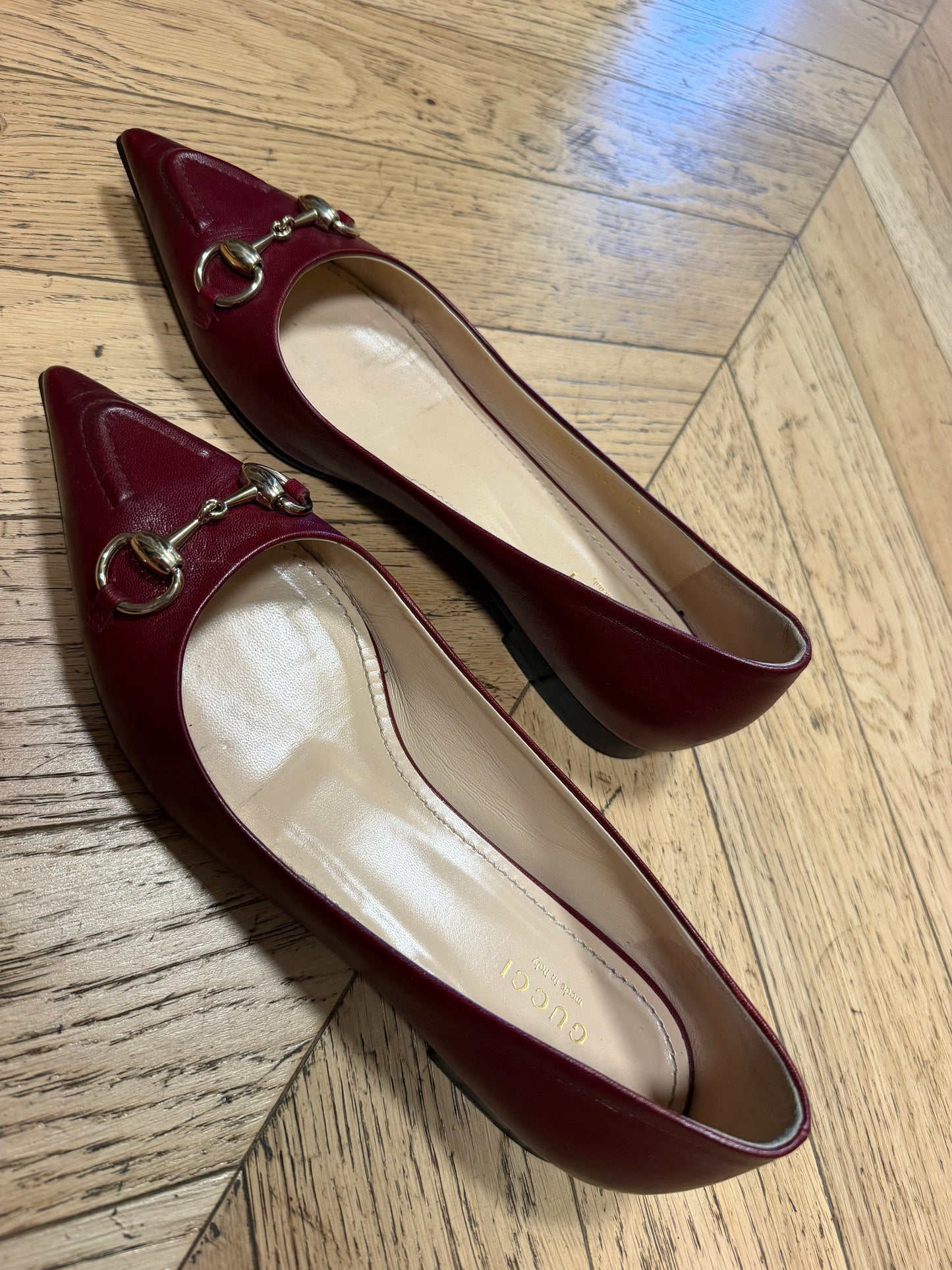 Gucci 38.5