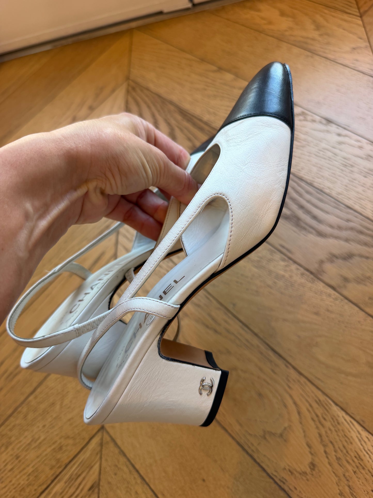 Chanel Sling back 38.5