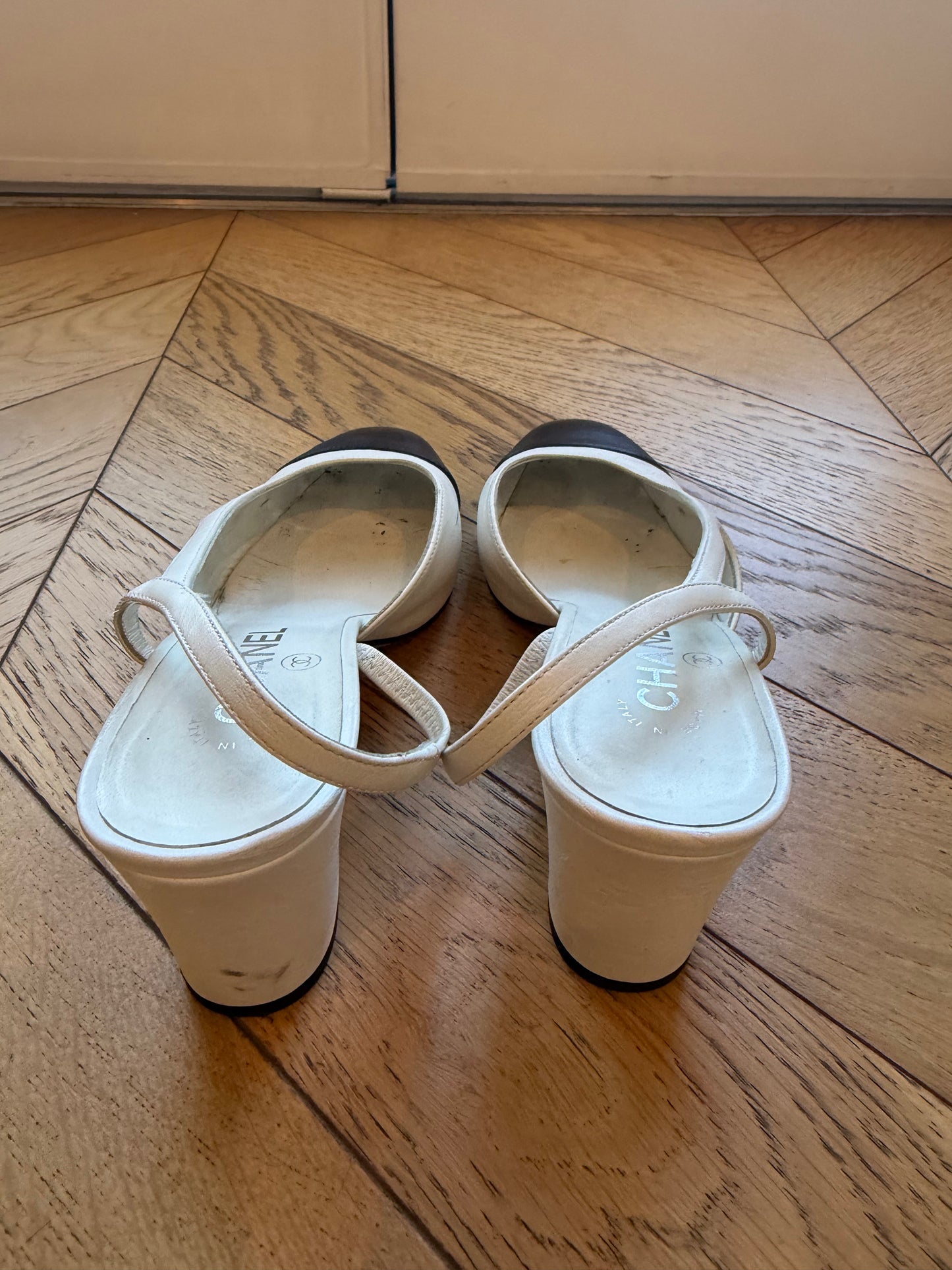 Chanel Sling back 38.5