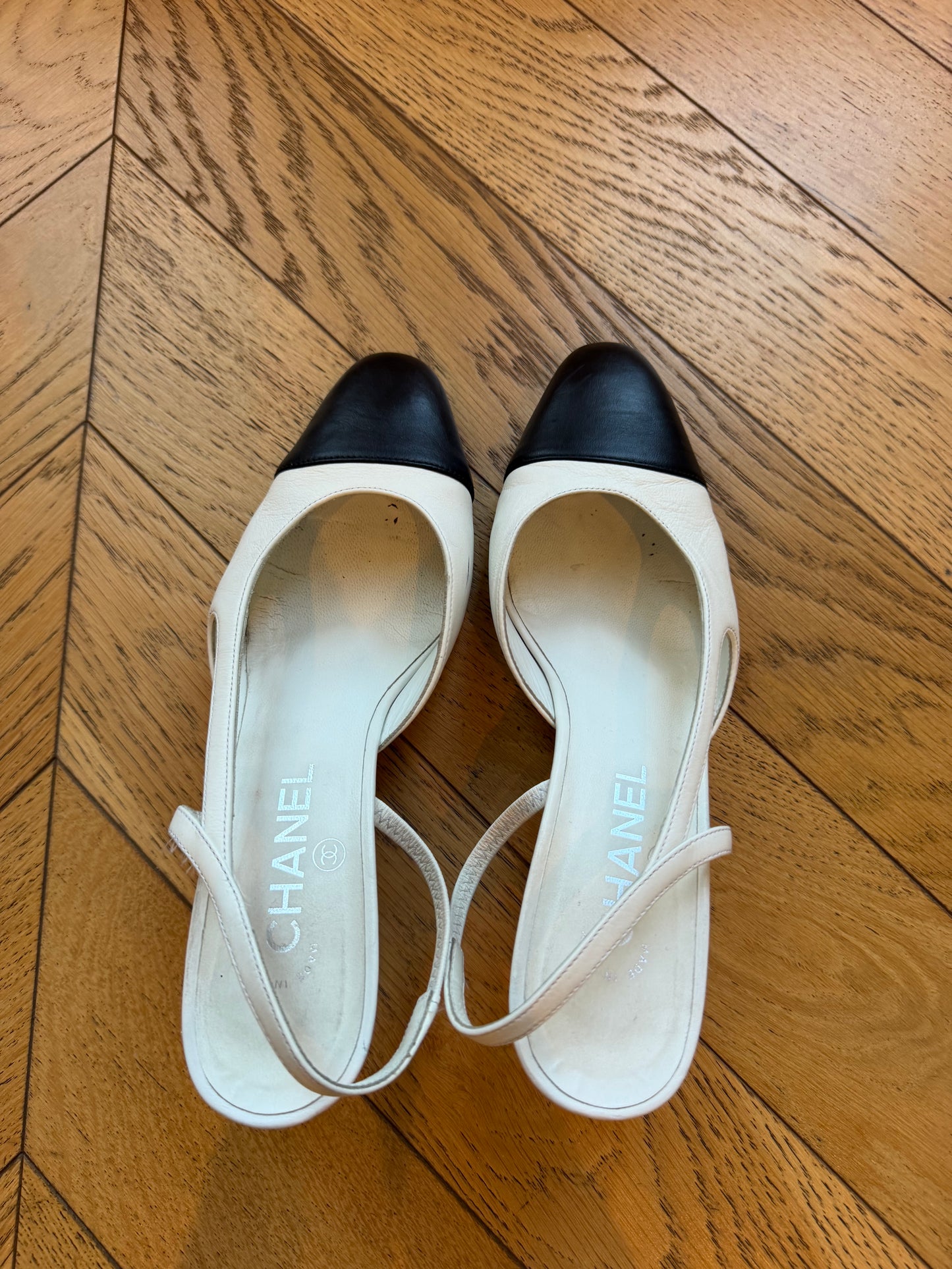 Chanel Sling back 38.5
