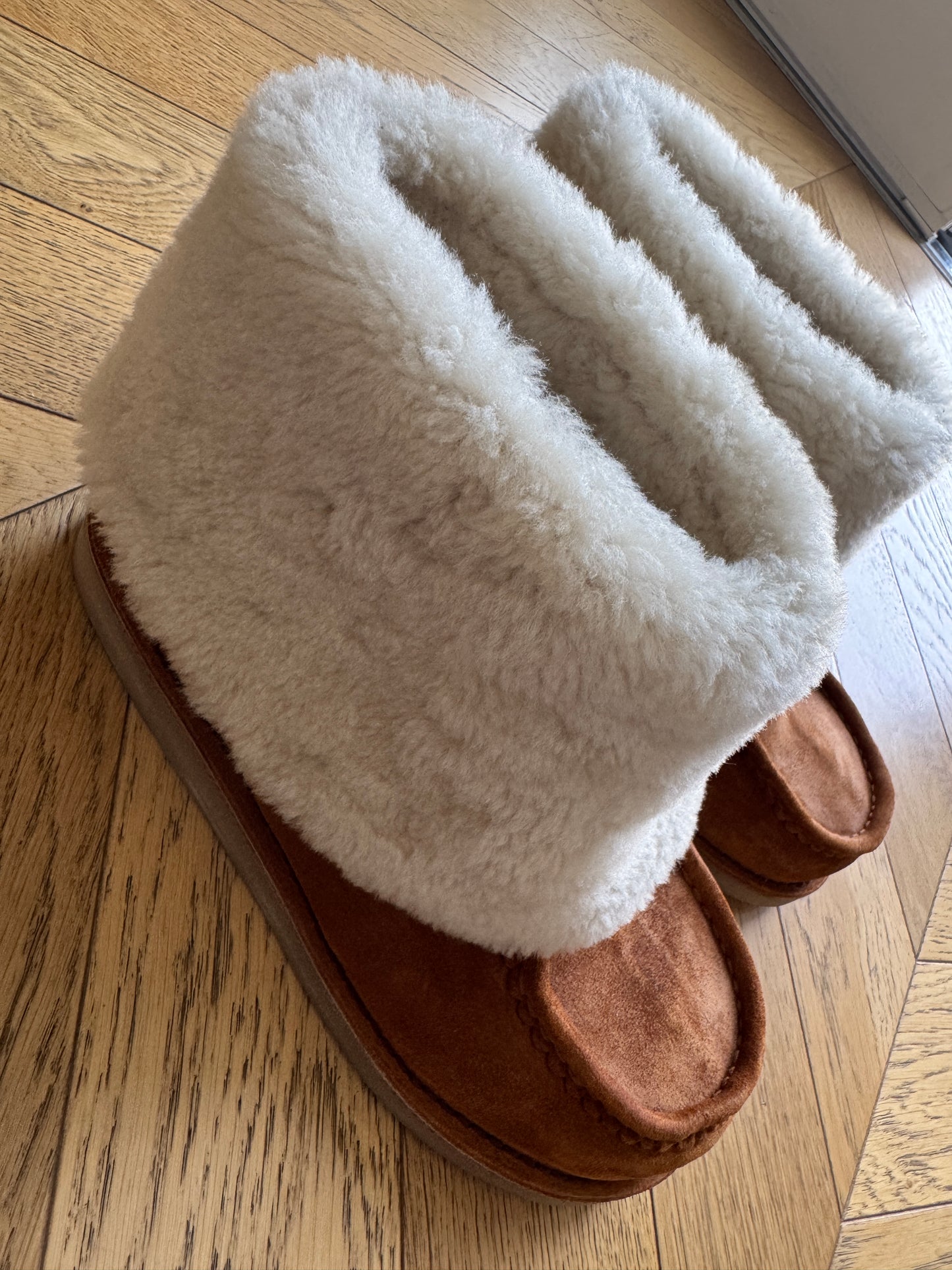 Chloe Jessie Shearling Boots, 38