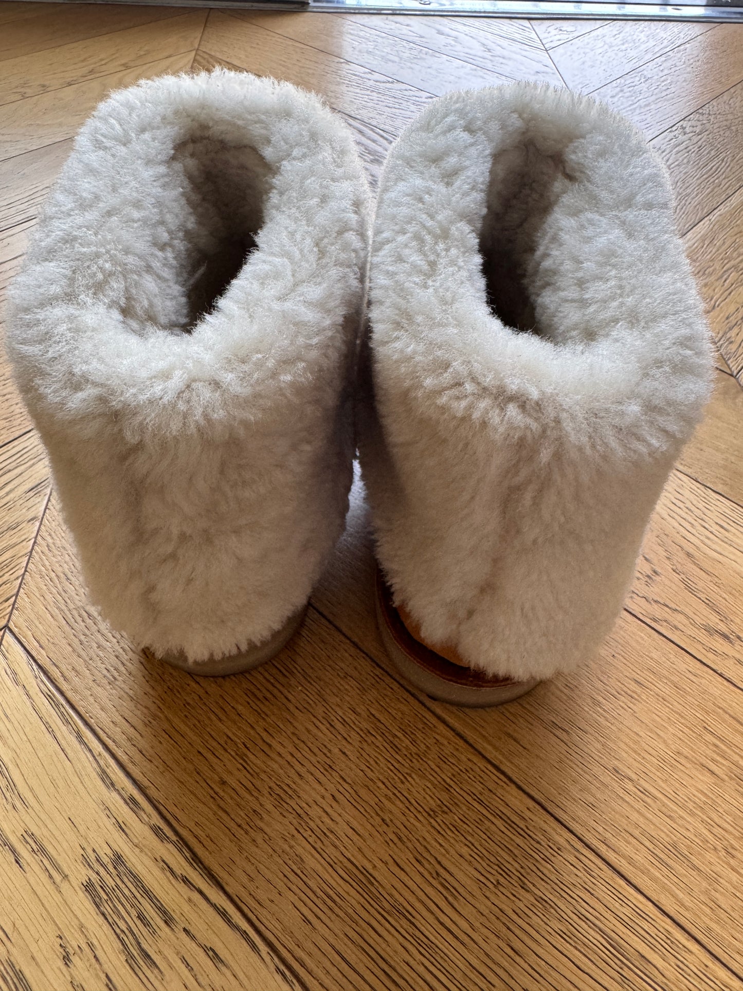 Chloe Jessie Shearling Boots, 38