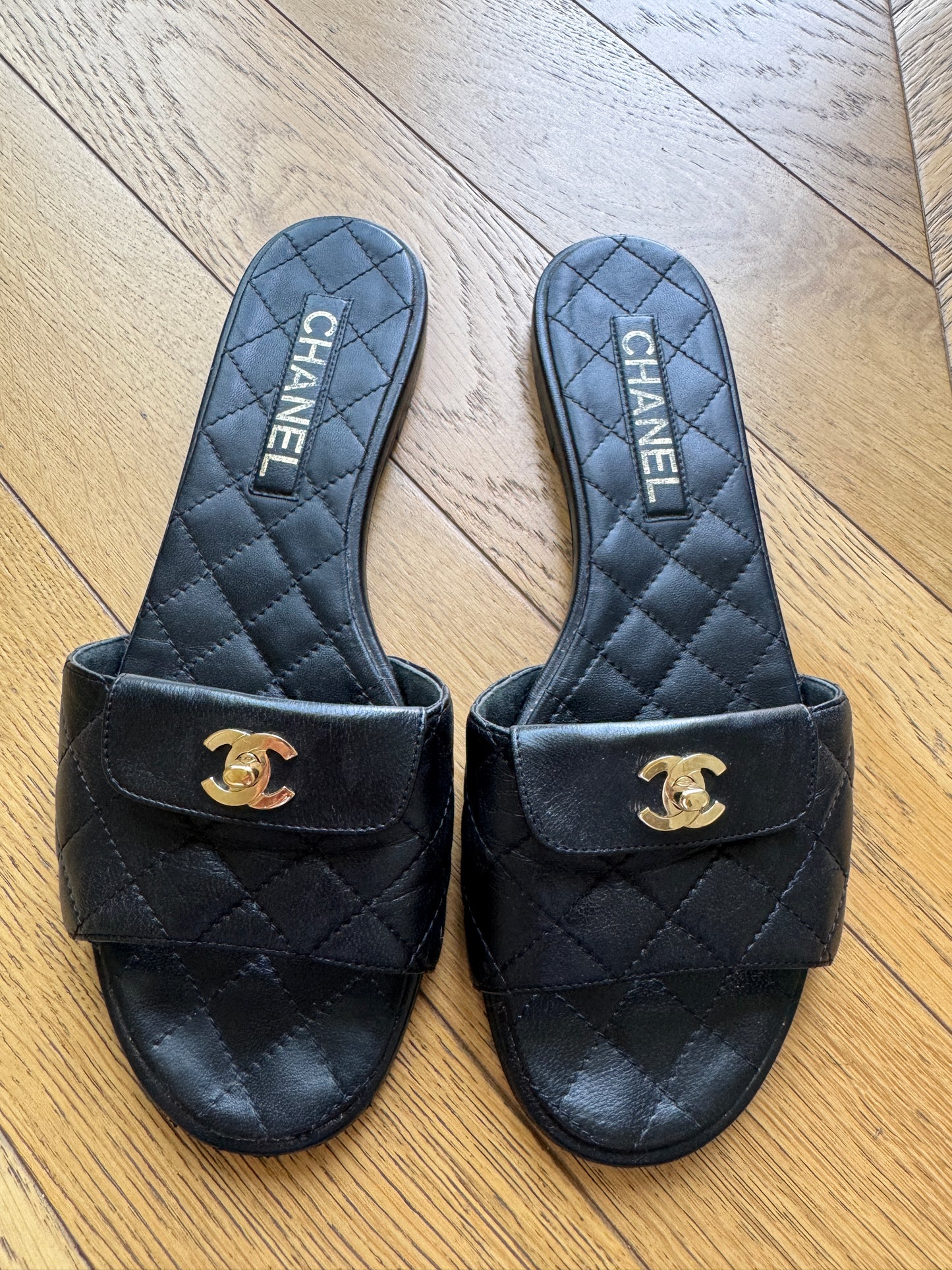 Chanel sandals, 39