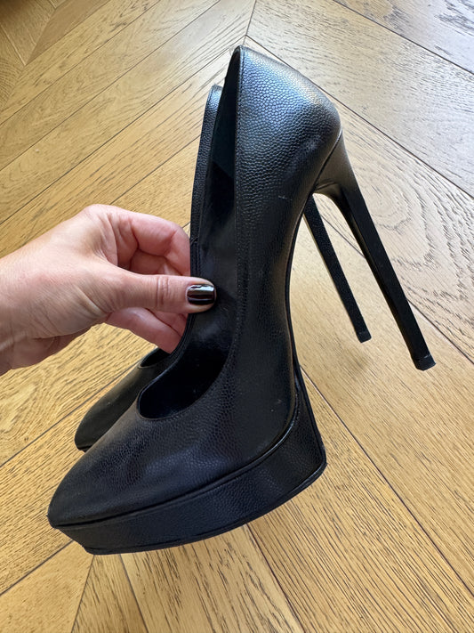 Saint Laurent Pumps, 38