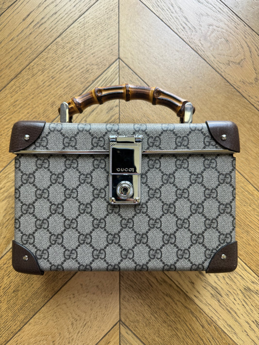 Gucci GG Globe Trotter