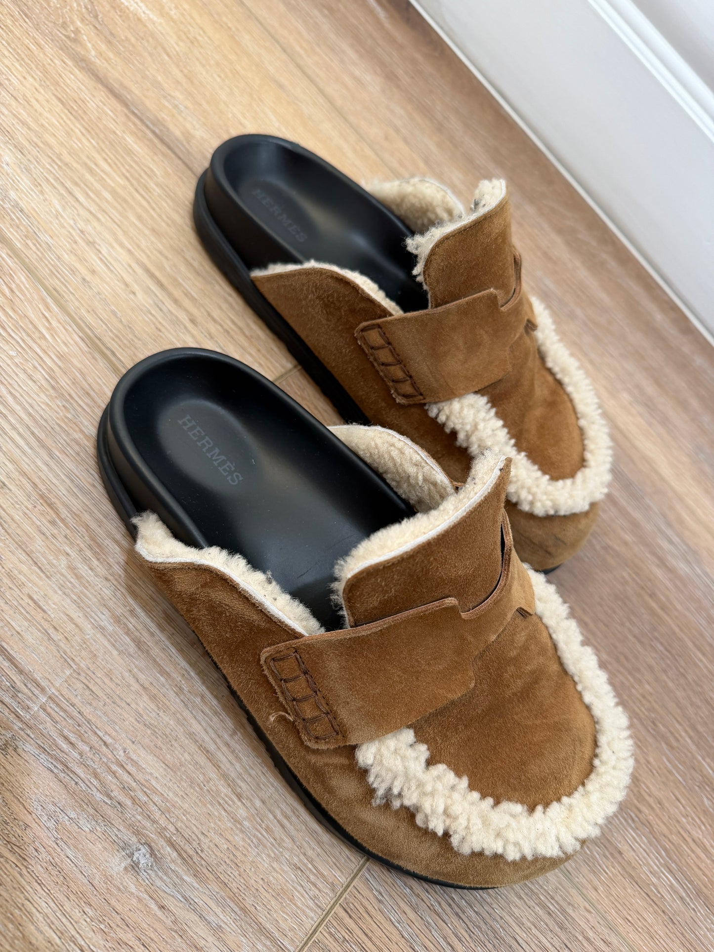 Hermes Mules, 37.5