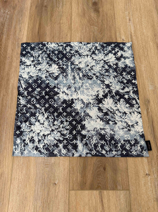 Louis Vuitton Scarf