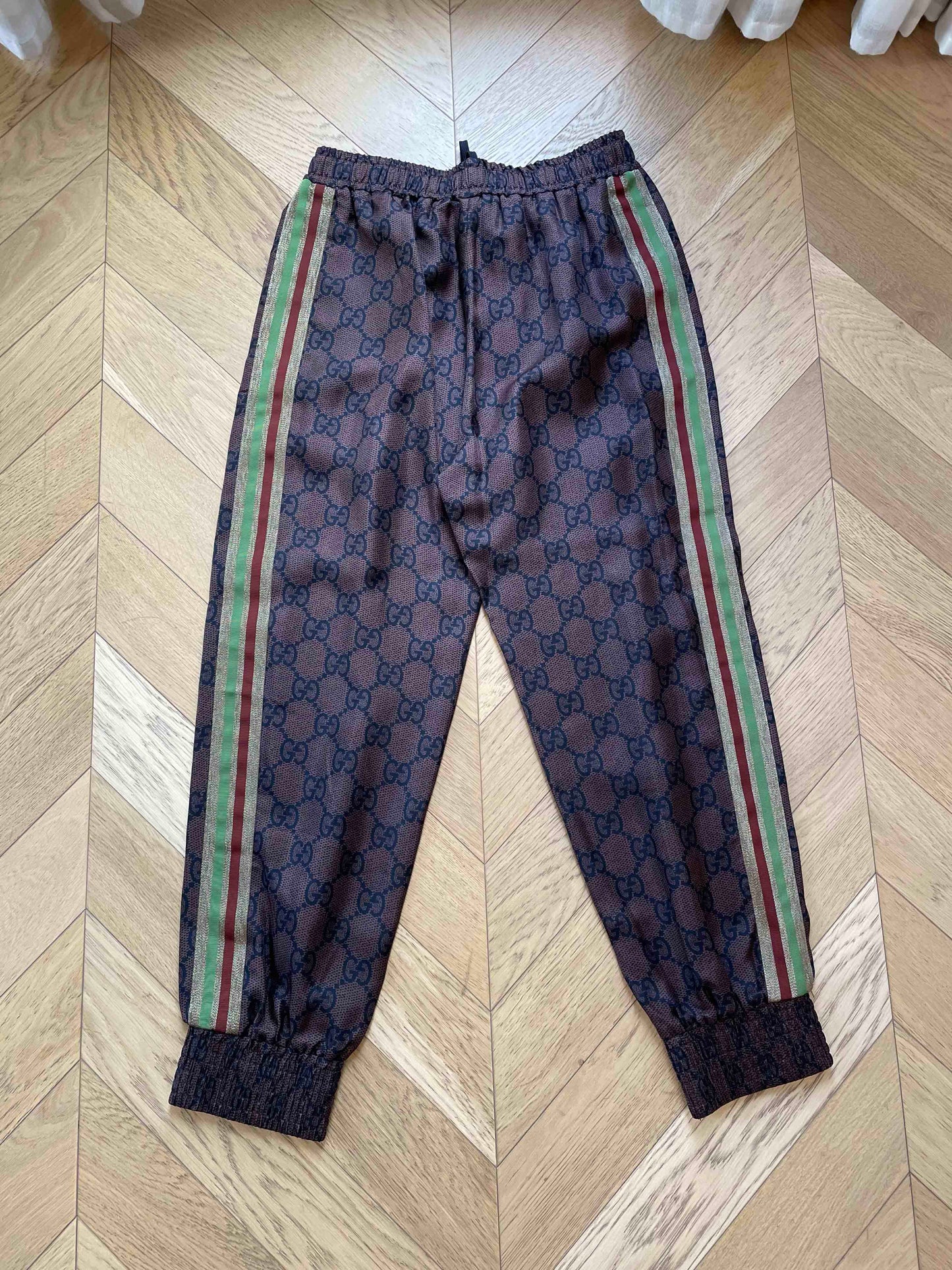 gucci jogger pants, small