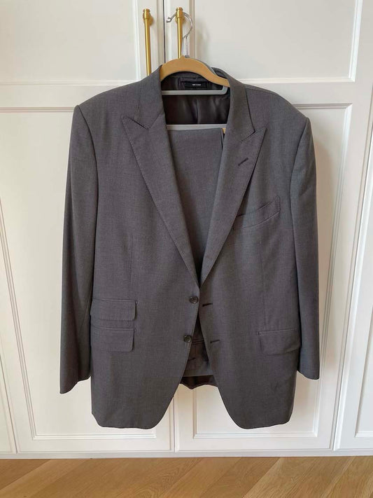 Tom Ford Men's Grey Suit