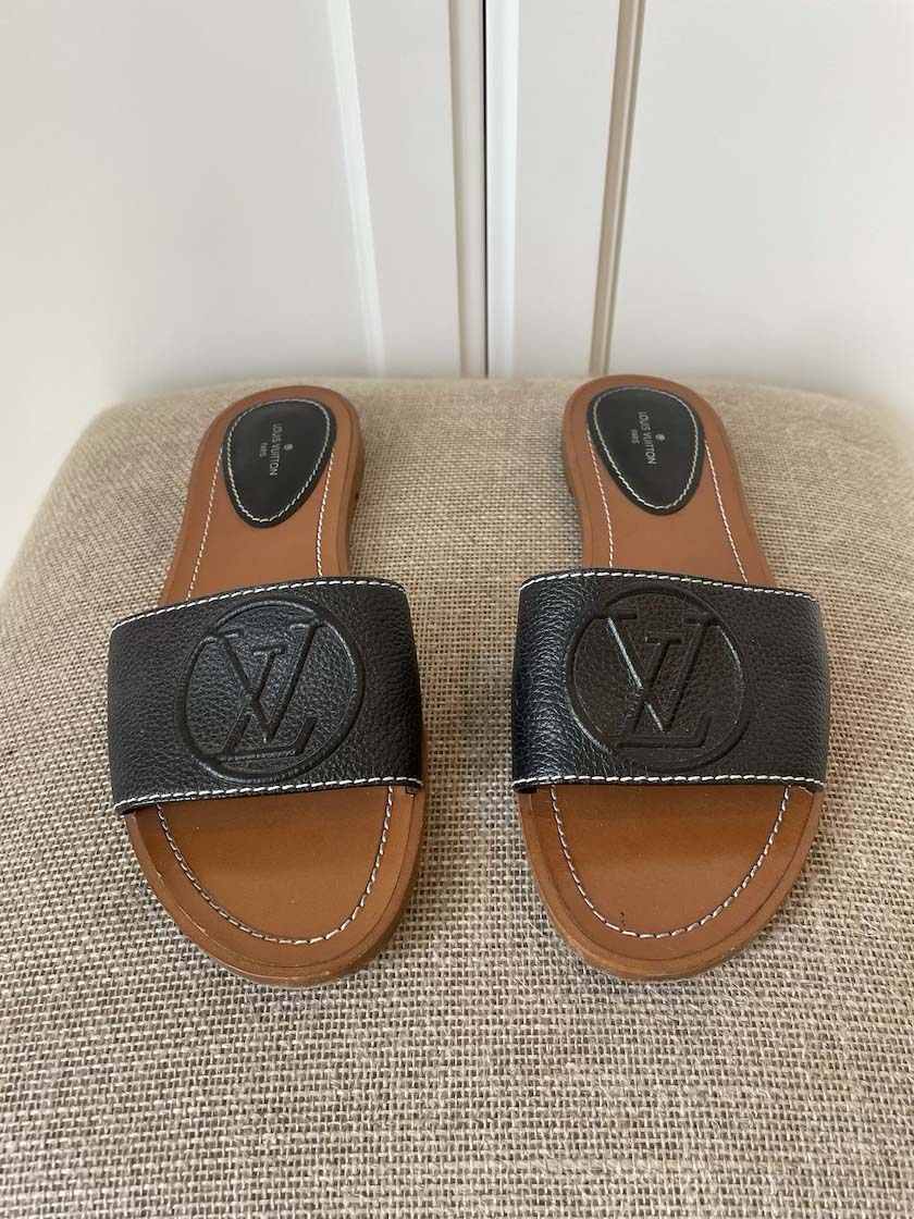 Louis Vuitton Black Sandals, 38.5